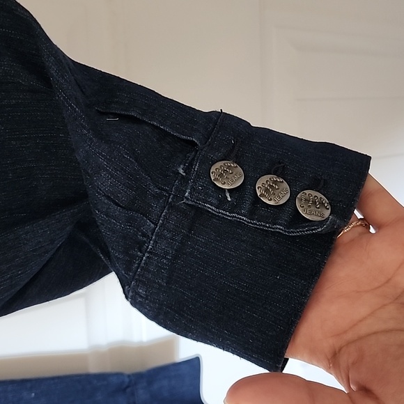 Blue jeans ankle Cuff buttons - Picture 5 of 7